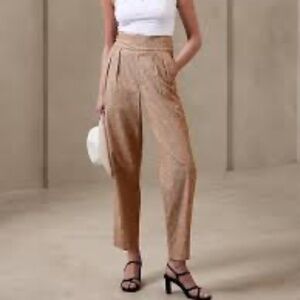 [ NWT] Linen Blend Trouser by Banana Republic— Perfect for Summer